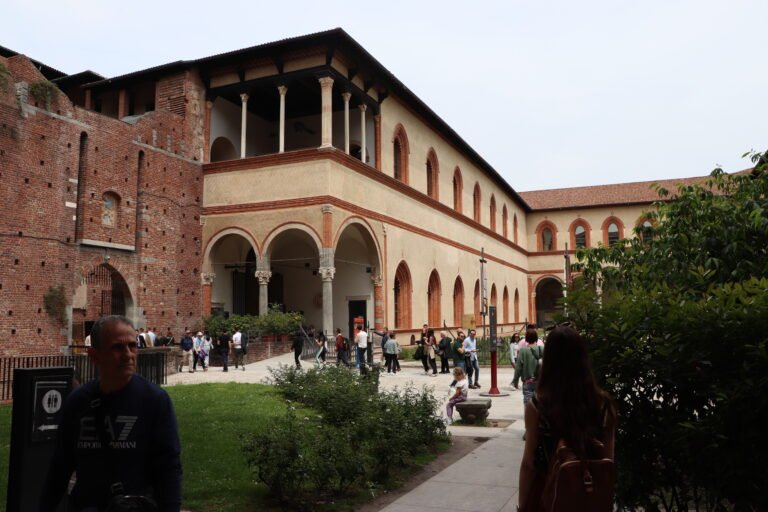 Milano photo 645