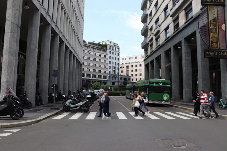 Milano photo 975