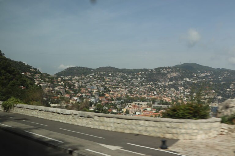 Villa photo 2